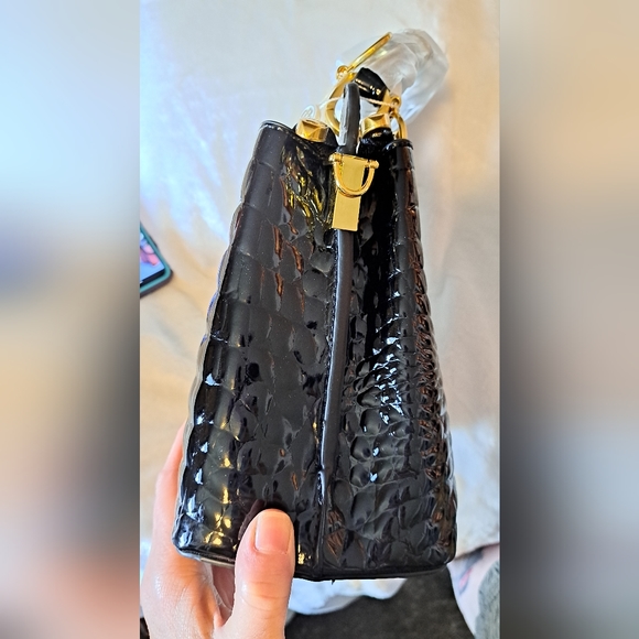 NWT!! TRENDY PATENT LEATHER SATCHEL - Picture 10 of 14